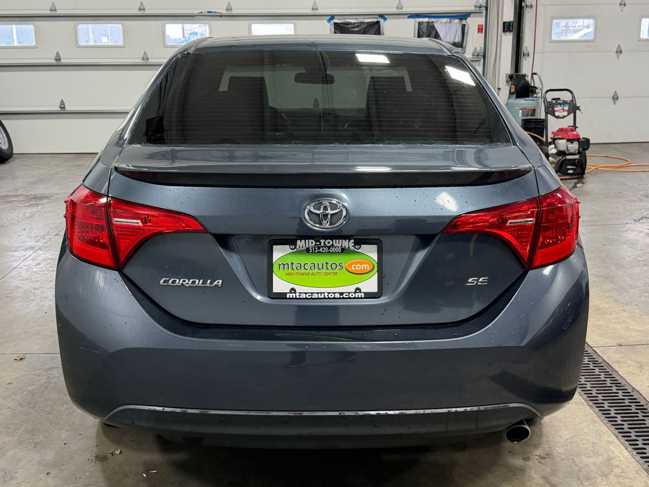 Toyota Corolla XLE CVT (Natl) 2018