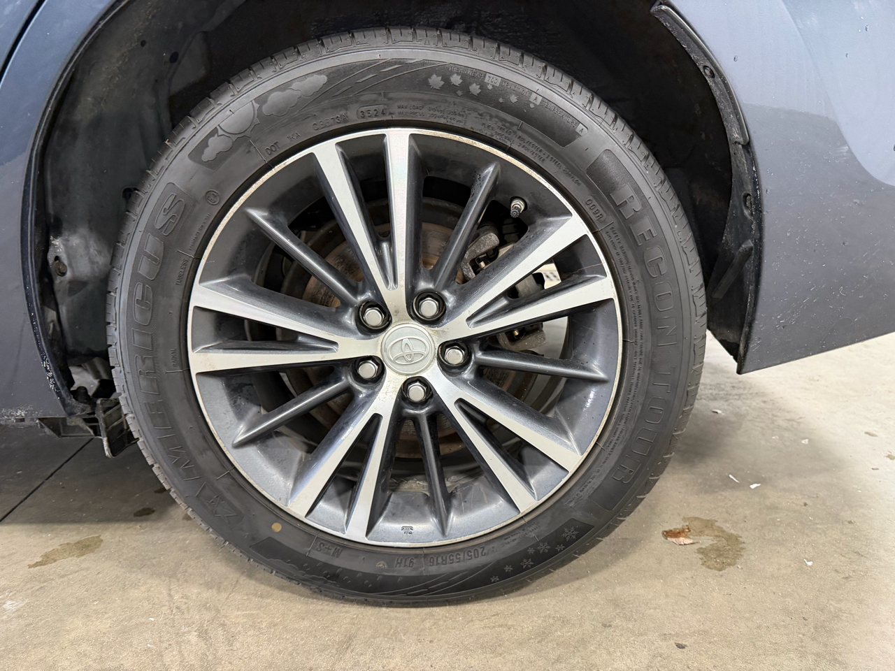 Toyota Corolla XLE CVT (Natl) 2018