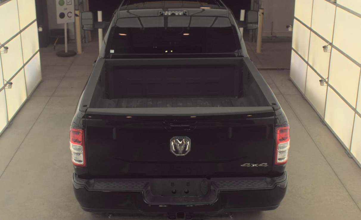 RAM 2500 Big Horn 4x4 Crew Cab 6'4" Box 2019