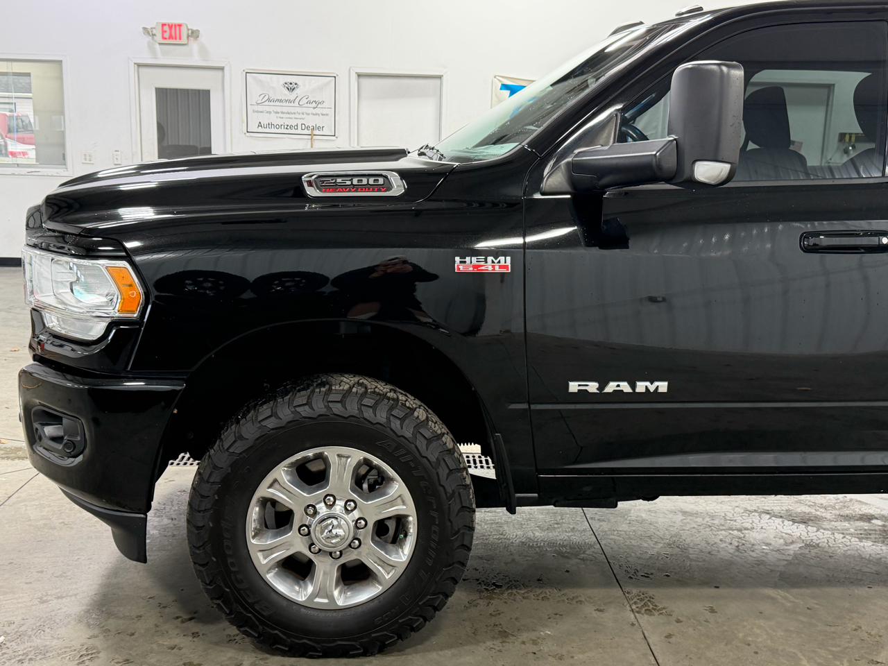 RAM 2500 Big Horn 4x4 Crew Cab 6'4" Box 2019