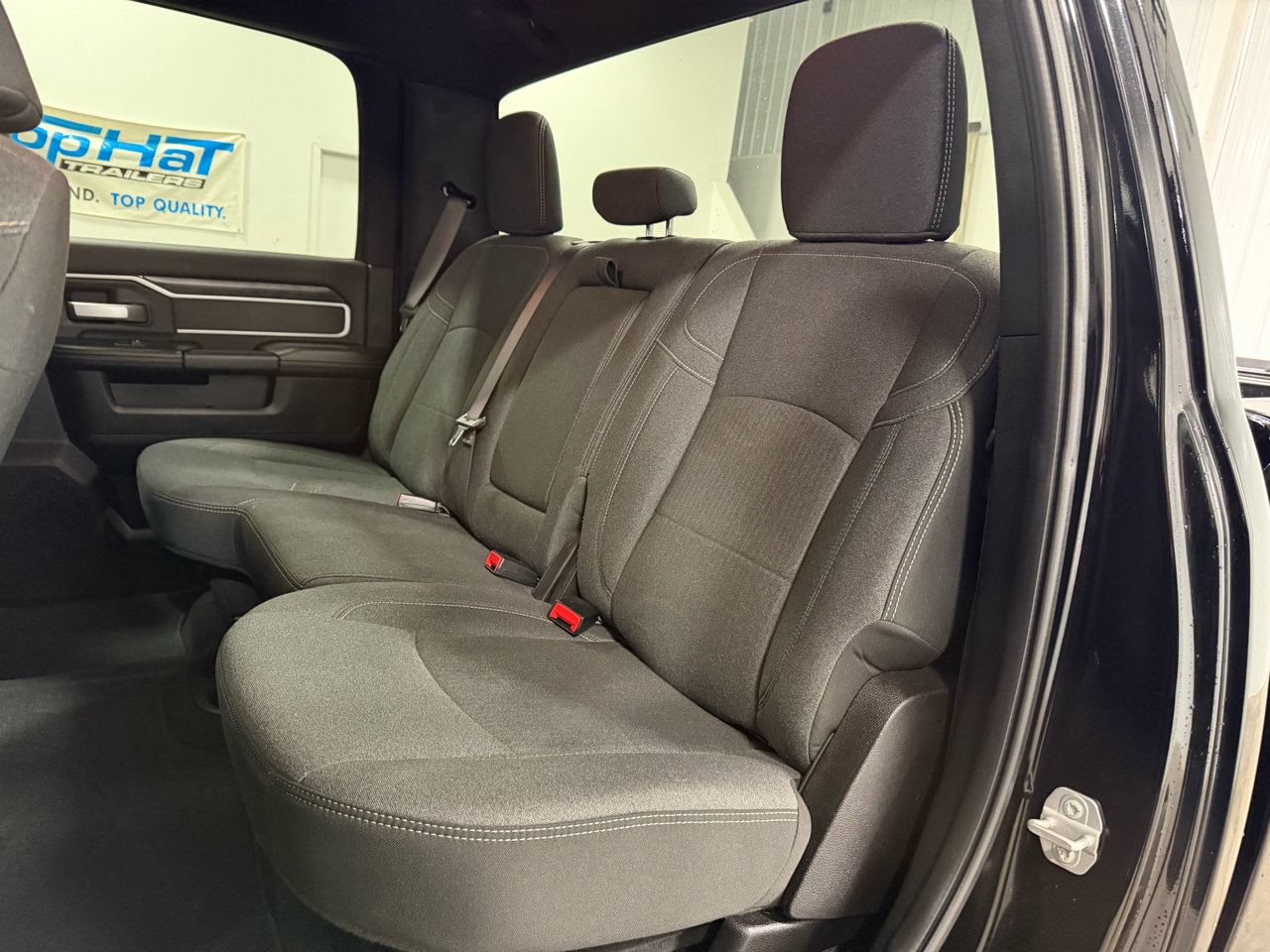 RAM 2500 Big Horn 4x4 Crew Cab 6'4" Box 2019