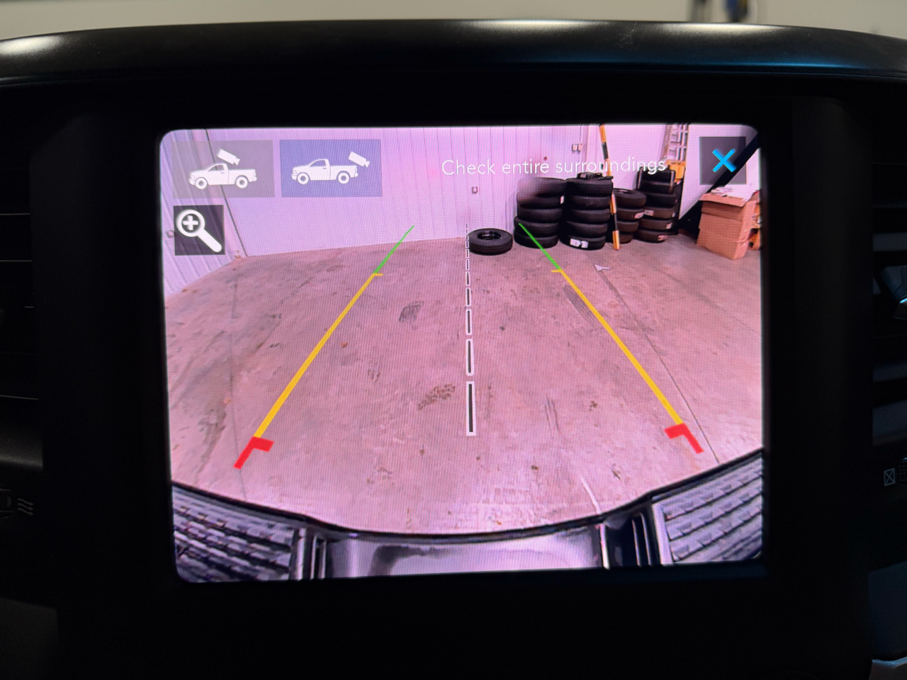 RAM 2500 Big Horn 4x4 Crew Cab 6'4" Box 2019