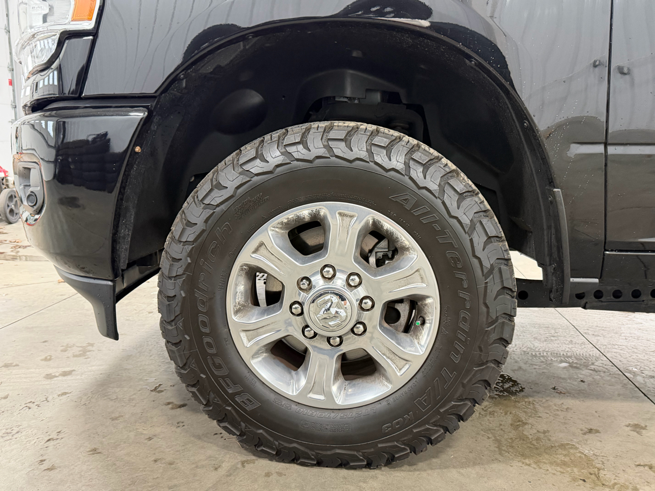 RAM 2500 Big Horn 4x4 Crew Cab 6'4" Box 2019