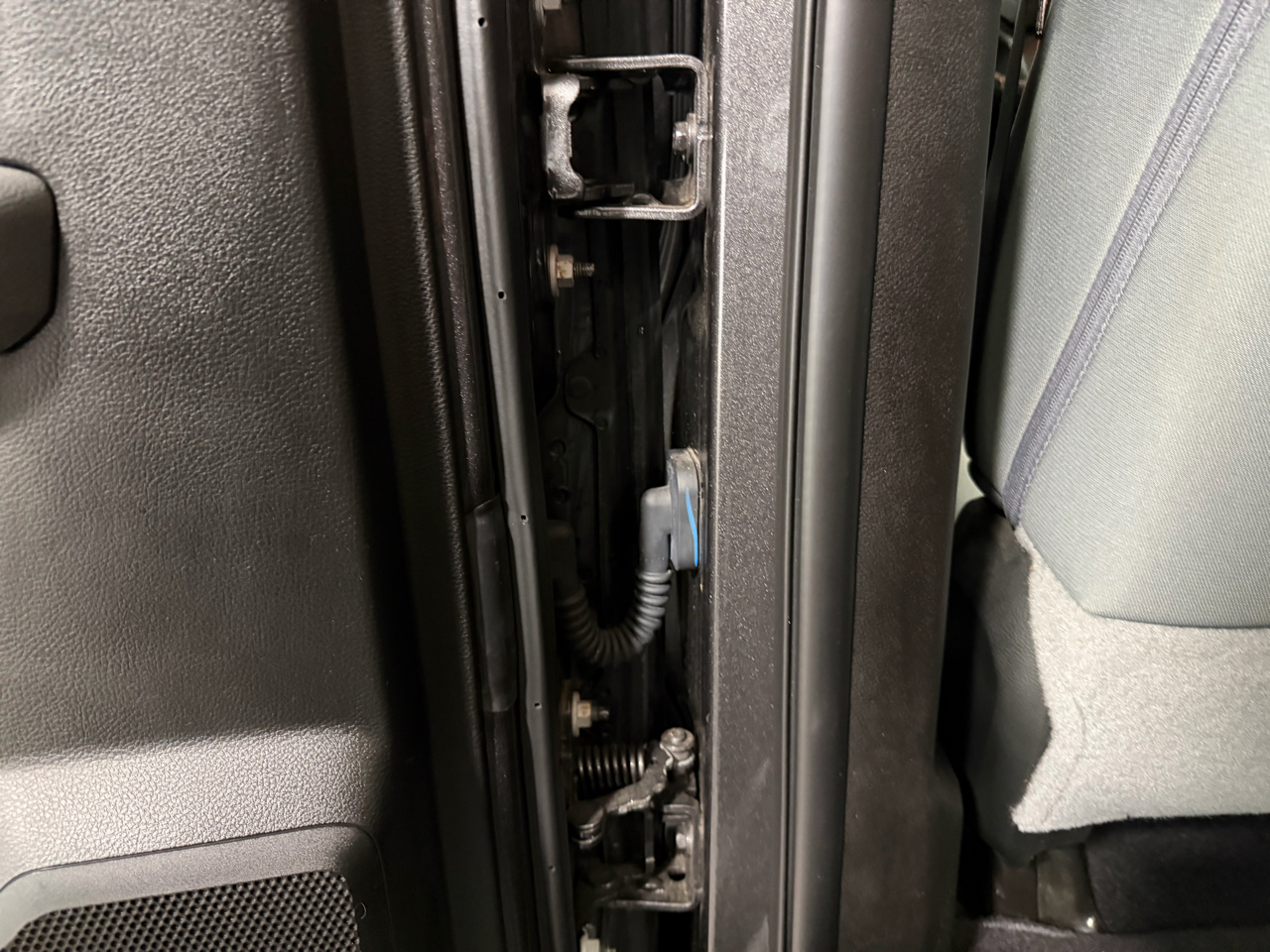 RAM 3500 Big Horn 4x4 Crew Cab 8' Box 2018