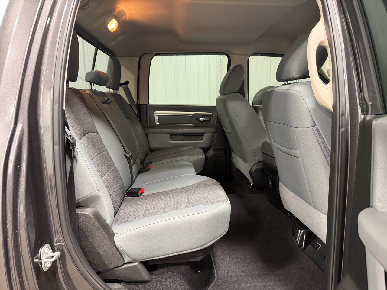 RAM 3500 Big Horn 4x4 Crew Cab 8' Box 2018