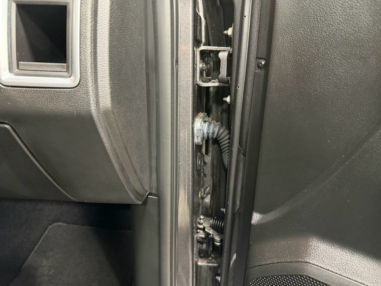 RAM 3500 Big Horn 4x4 Crew Cab 8' Box 2018