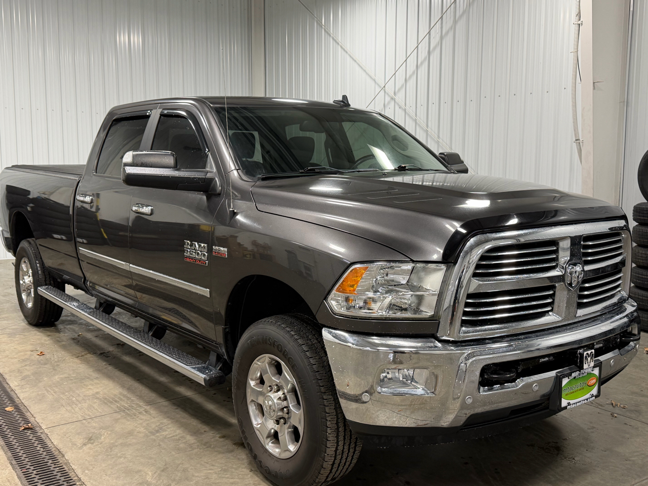 RAM 3500 Big Horn 4x4 Crew Cab 8' Box 2018