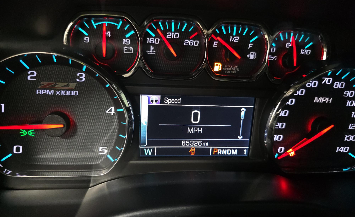 Chevrolet Silverado 2500HD Built After Aug 14 4WD Crew Cab 153.7" LTZ 2015