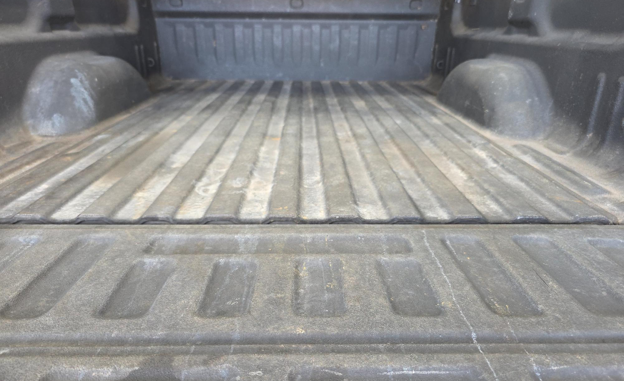 Chevrolet Silverado 2500HD Built After Aug 14 4WD Crew Cab 153.7" LTZ 2015