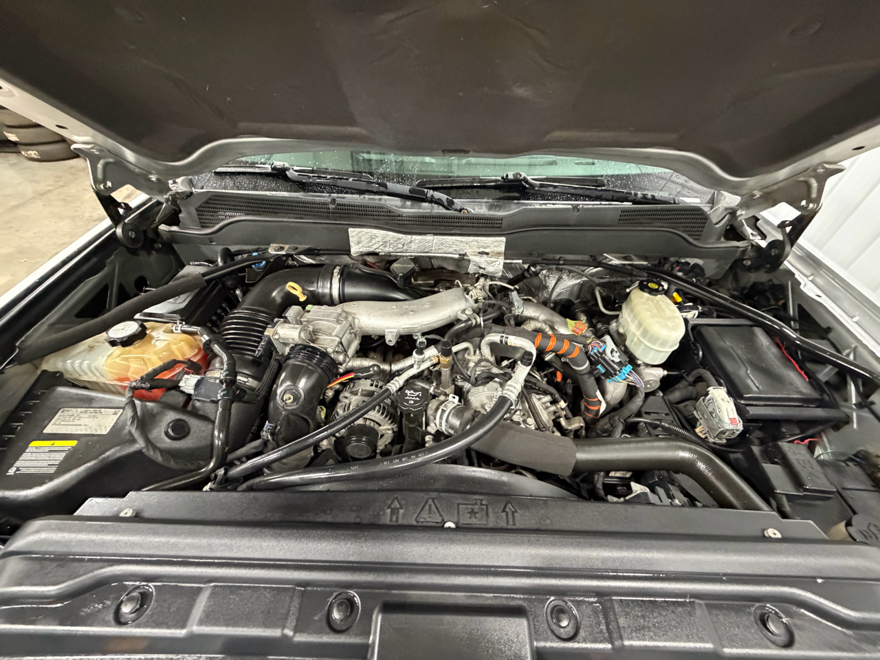 Chevrolet Silverado 2500HD Built After Aug 14 4WD Crew Cab 153.7" LTZ 2015