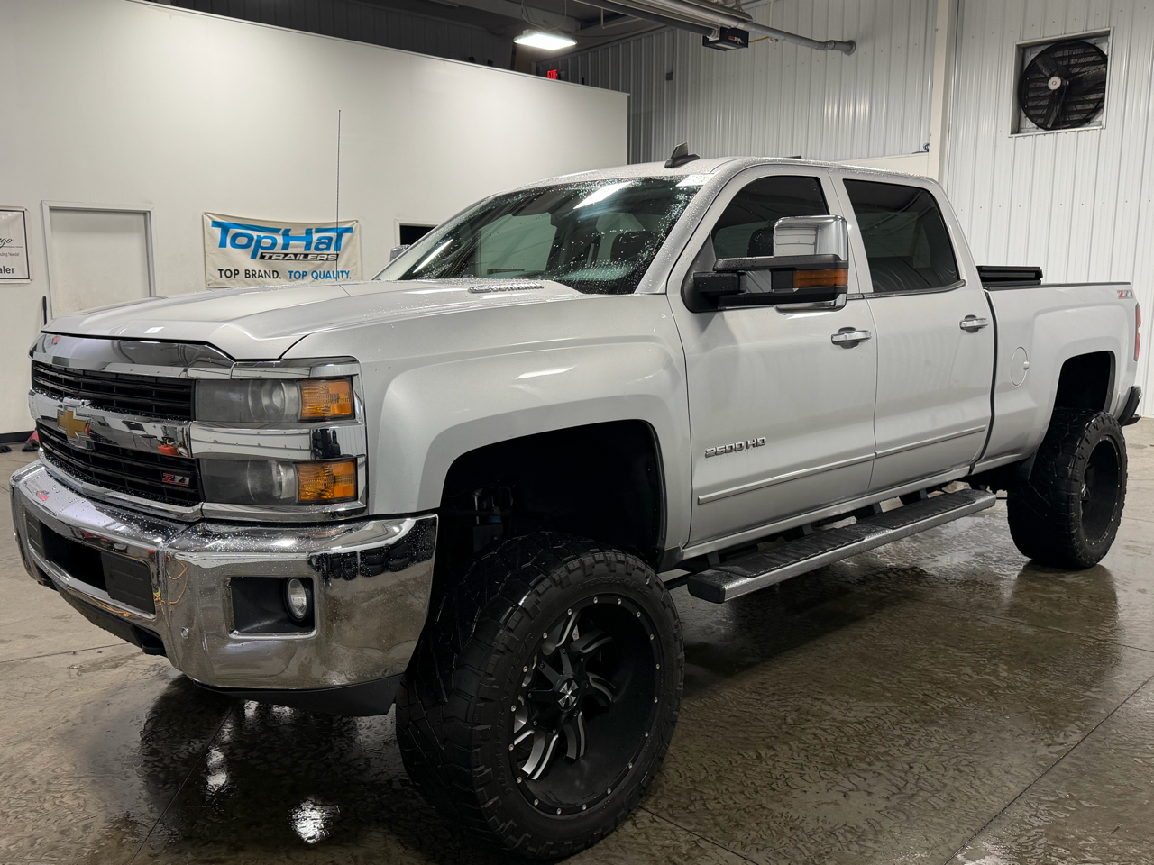 Chevrolet Silverado 2500HD Built After Aug 14 4WD Crew Cab 153.7" LTZ 2015
