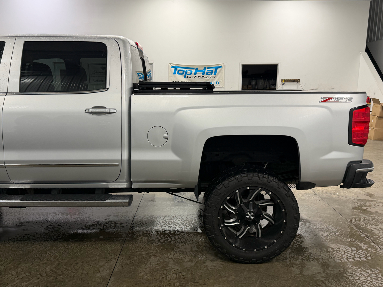 Chevrolet Silverado 2500HD Built After Aug 14 4WD Crew Cab 153.7" LTZ 2015