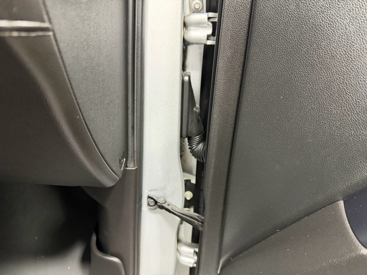 Chevrolet Silverado 2500HD Built After Aug 14 4WD Crew Cab 153.7" LTZ 2015