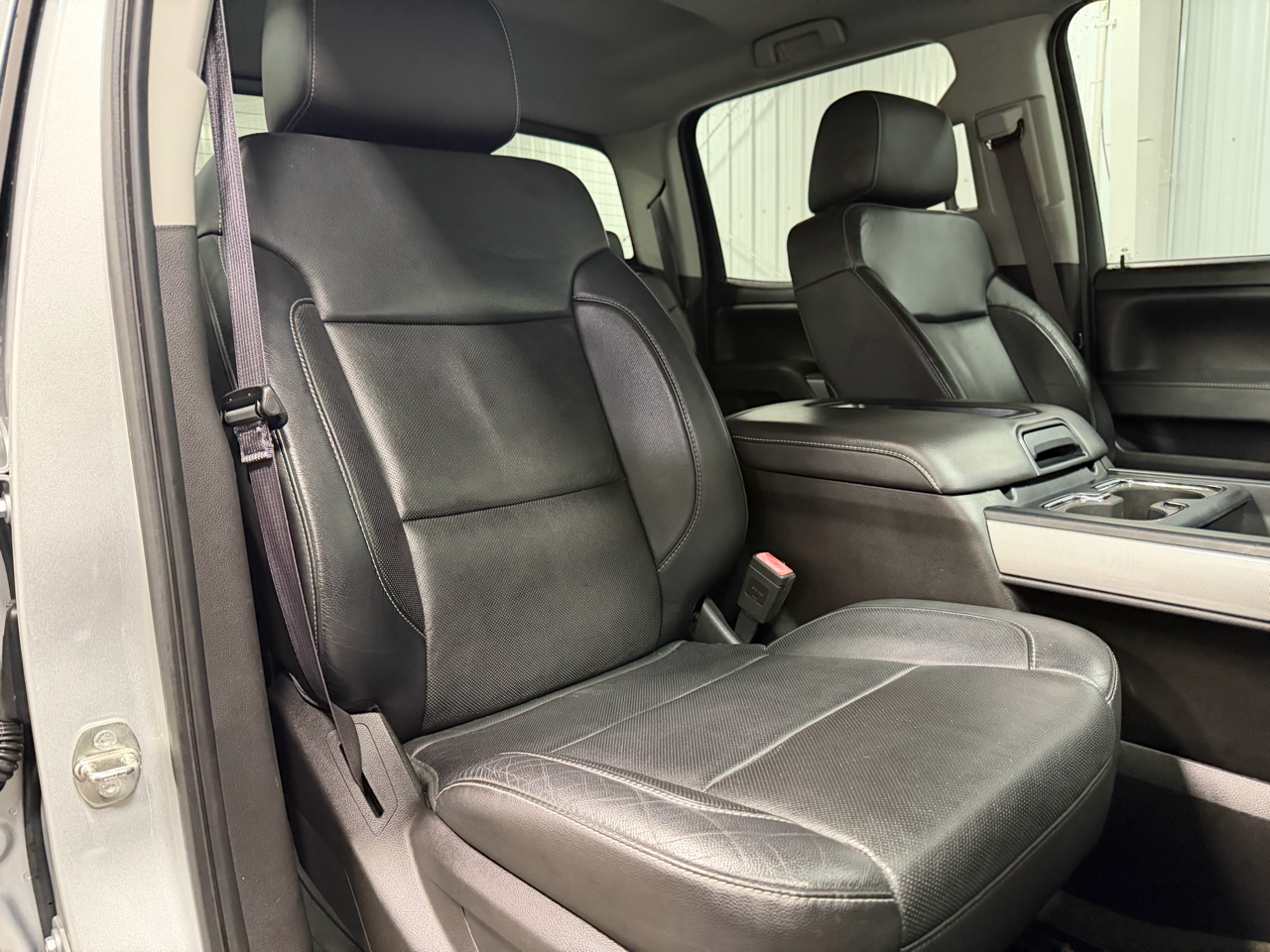 Chevrolet Silverado 2500HD Built After Aug 14 4WD Crew Cab 153.7" LTZ 2015