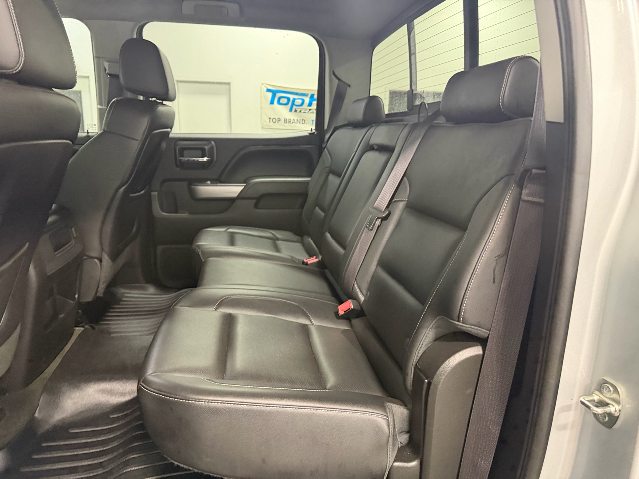 Chevrolet Silverado 2500HD Built After Aug 14 4WD Crew Cab 153.7" LTZ 2015