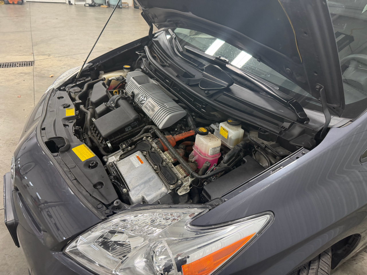 Toyota Prius 5dr HB Three (Natl) 2012