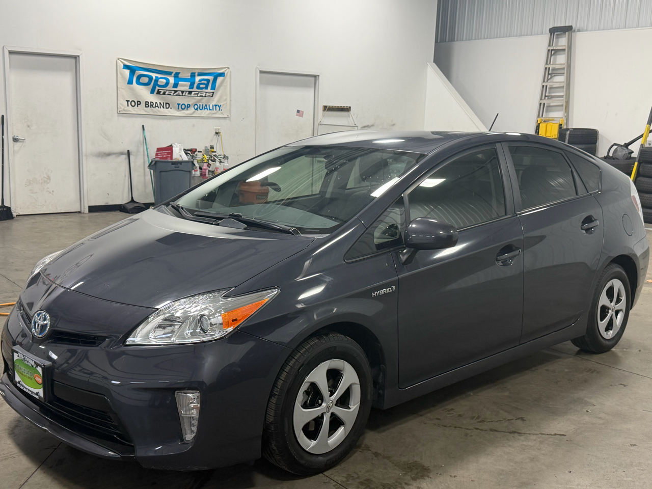 Toyota Prius 5dr HB Three (Natl) 2012