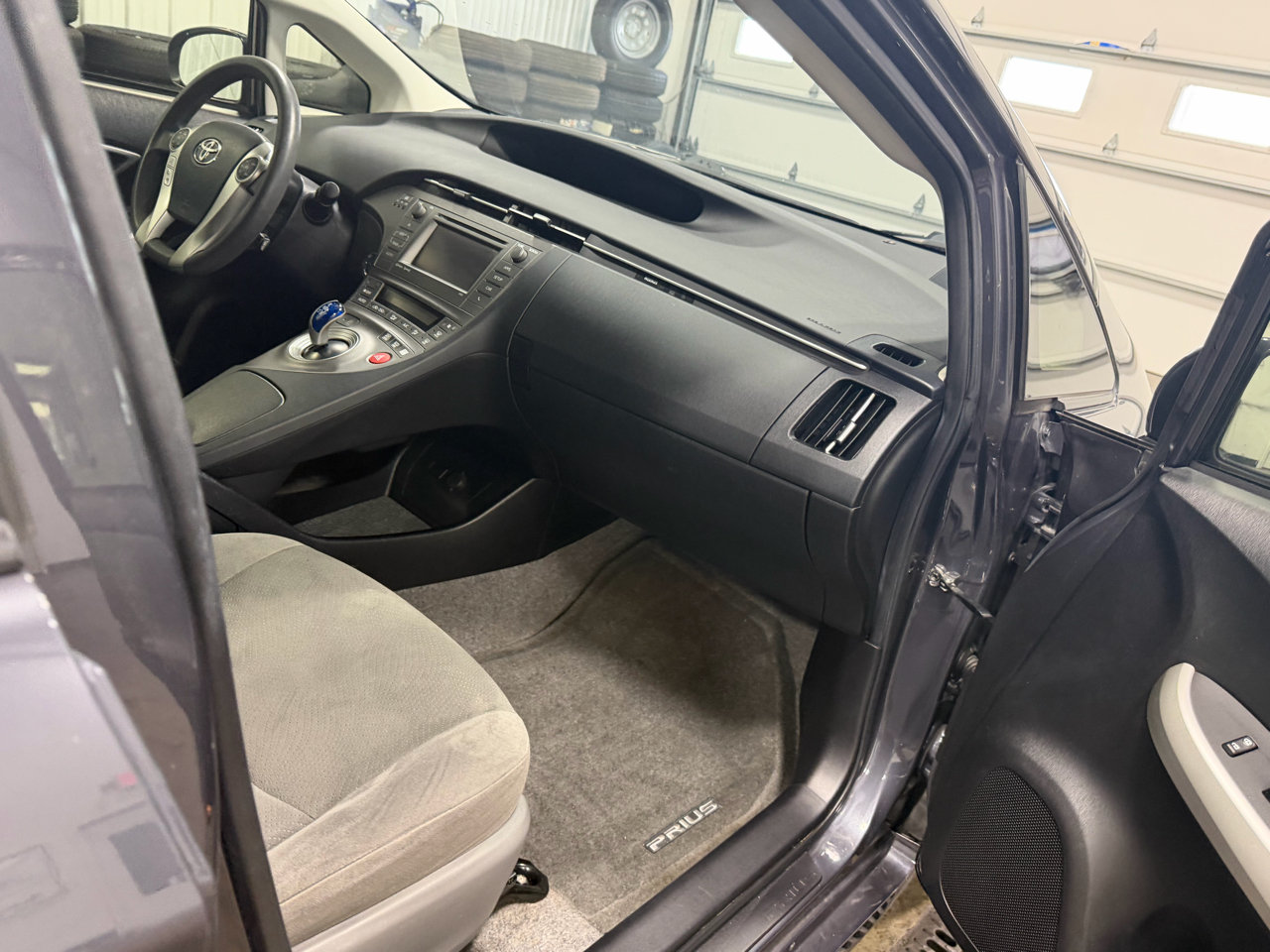 Toyota Prius 5dr HB Three (Natl) 2012