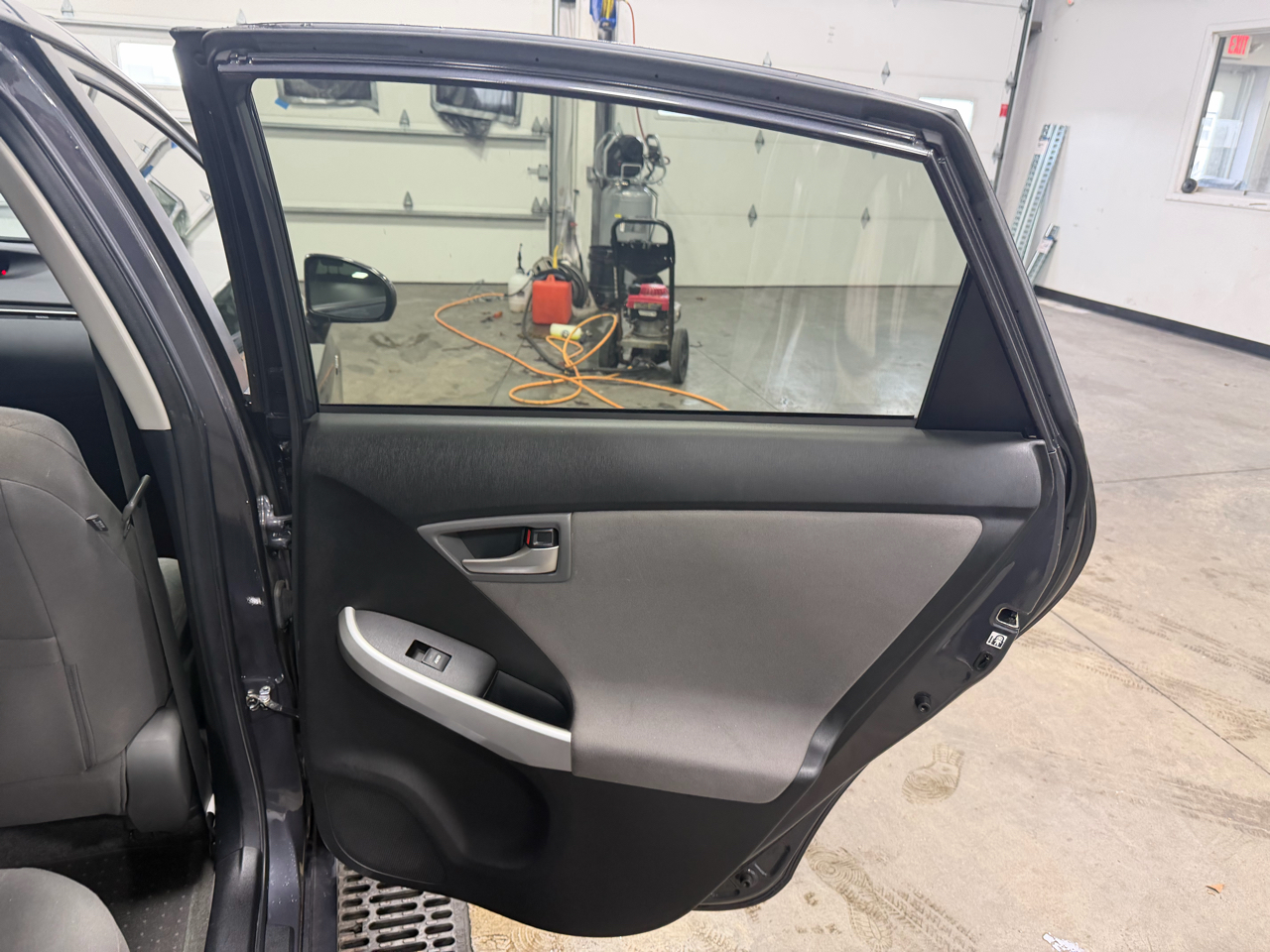 Toyota Prius 5dr HB Three (Natl) 2012