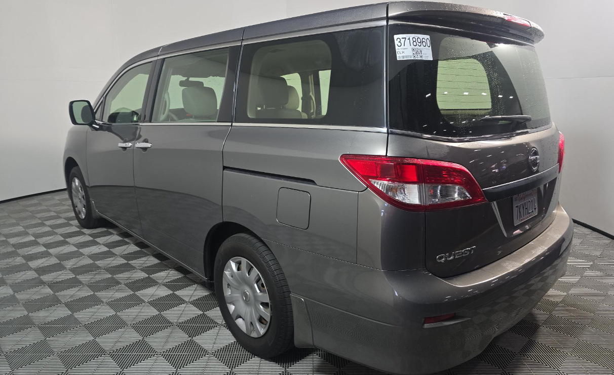 Nissan Quest 4dr S 2015
