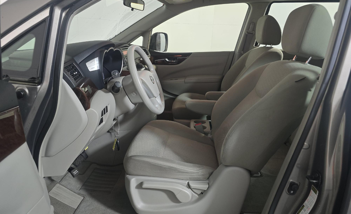 Nissan Quest 4dr S 2015