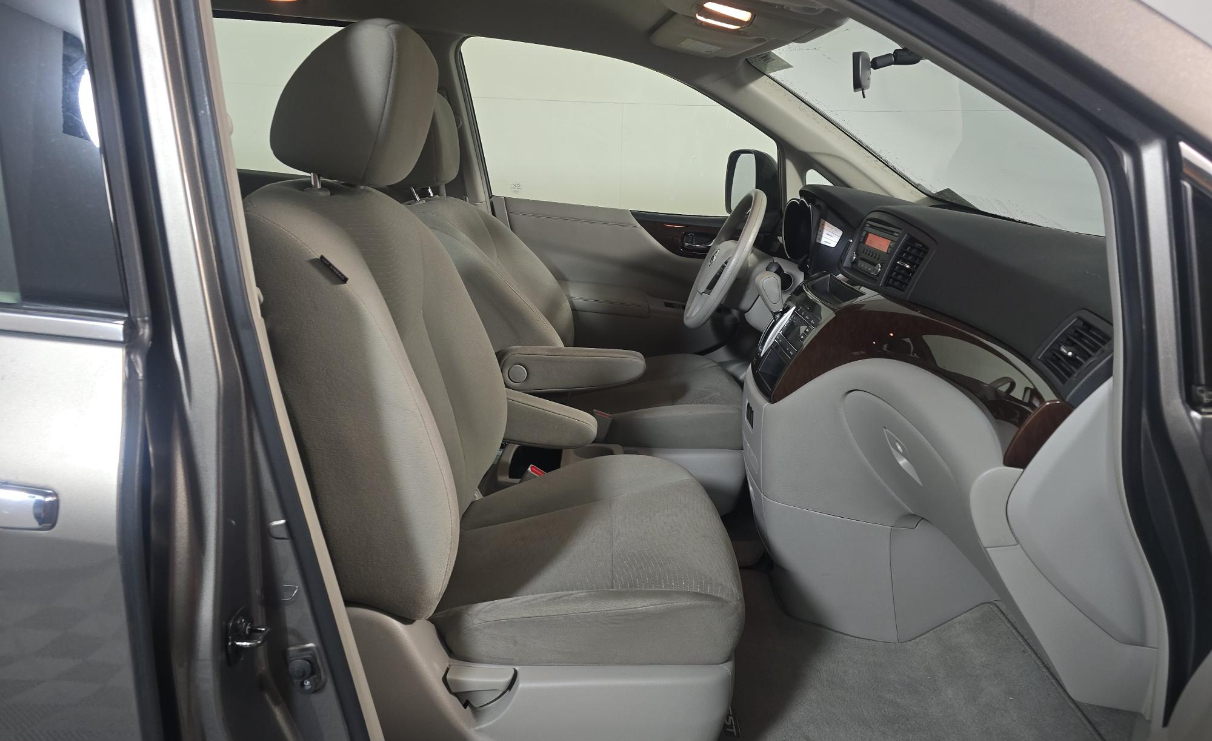 Nissan Quest 4dr S 2015