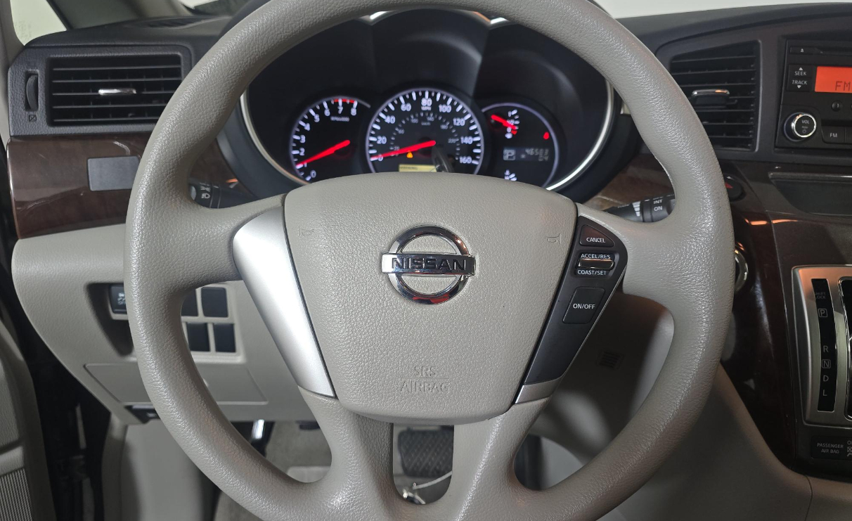 Nissan Quest 4dr S 2015