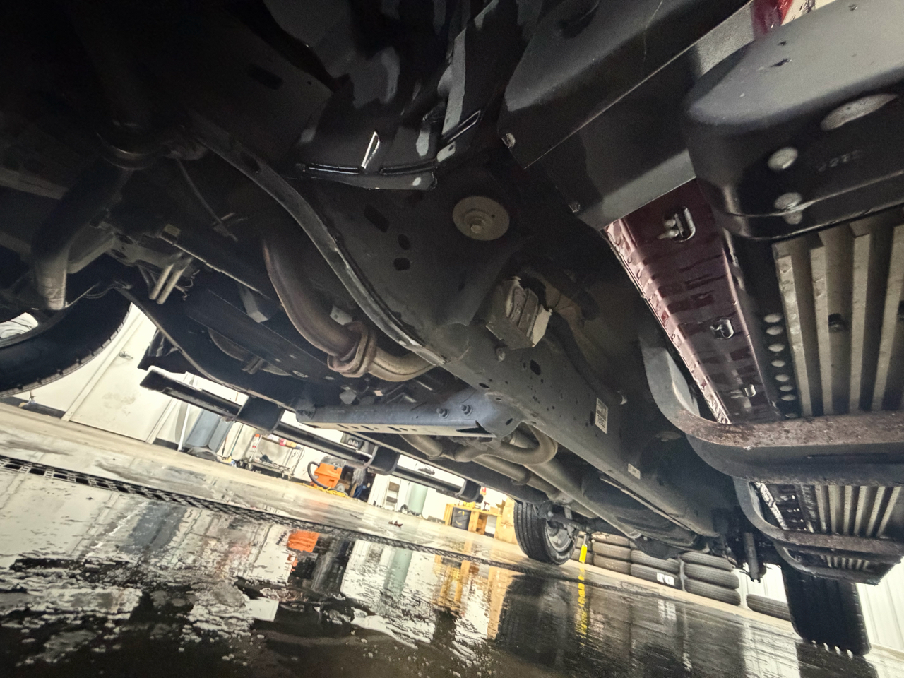 RAM 1500 Big Horn 4x4 Crew Cab 5'7" Box 2020