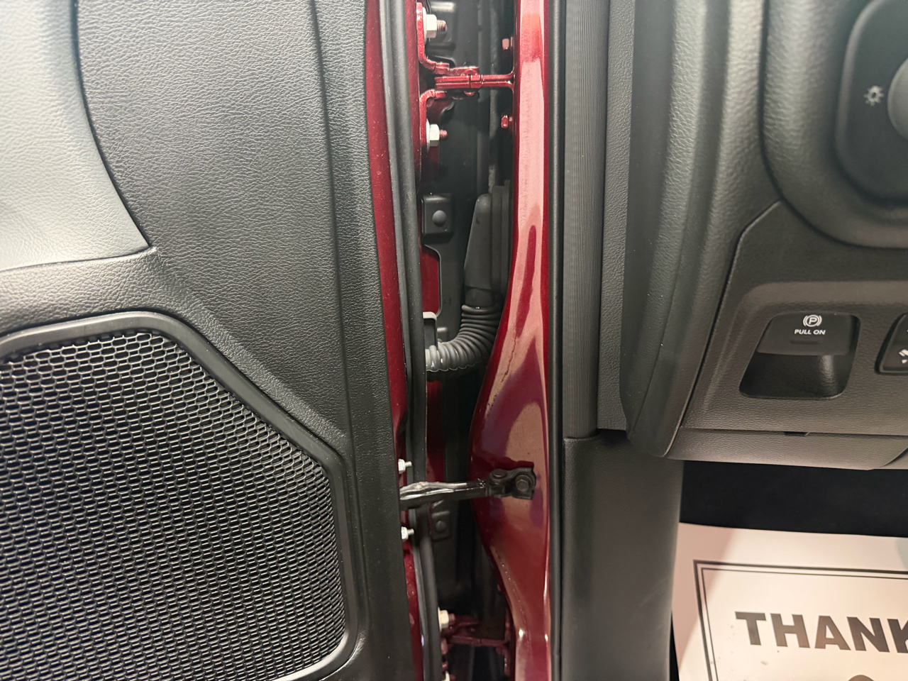 RAM 1500 Big Horn 4x4 Crew Cab 5'7" Box 2020