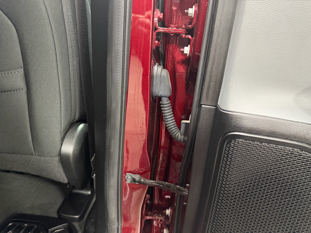 RAM 1500 Big Horn 4x4 Crew Cab 5'7" Box 2020