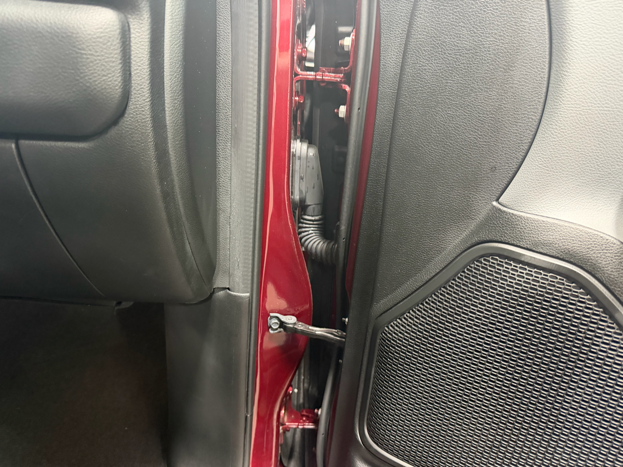 RAM 1500 Big Horn 4x4 Crew Cab 5'7" Box 2020