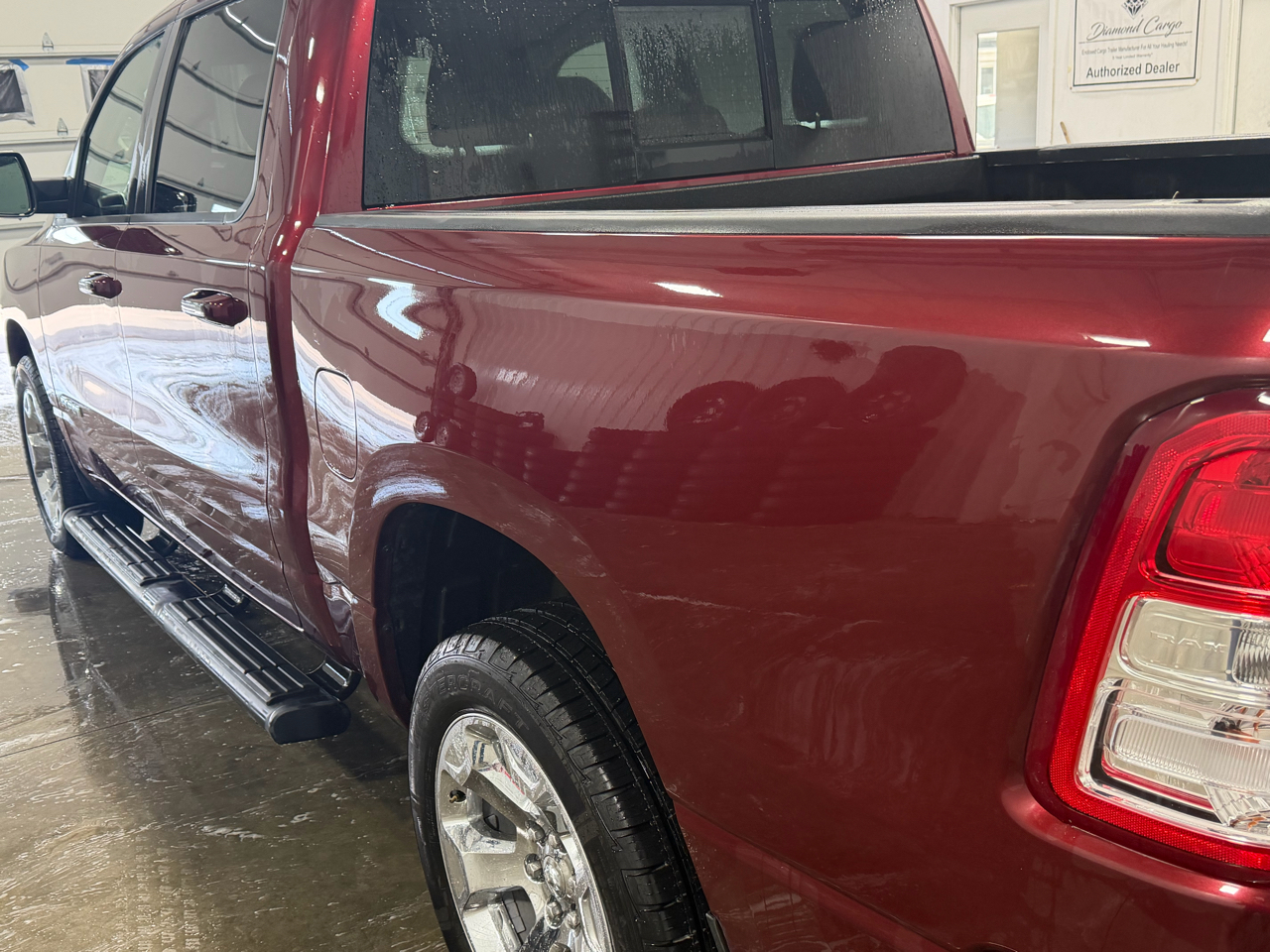 RAM 1500 Big Horn 4x4 Crew Cab 5'7" Box 2020