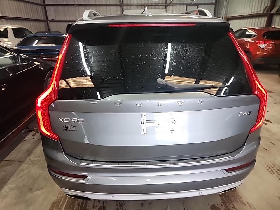 Volvo XC90 T6 AWD 7-Passenger Momentum 2018