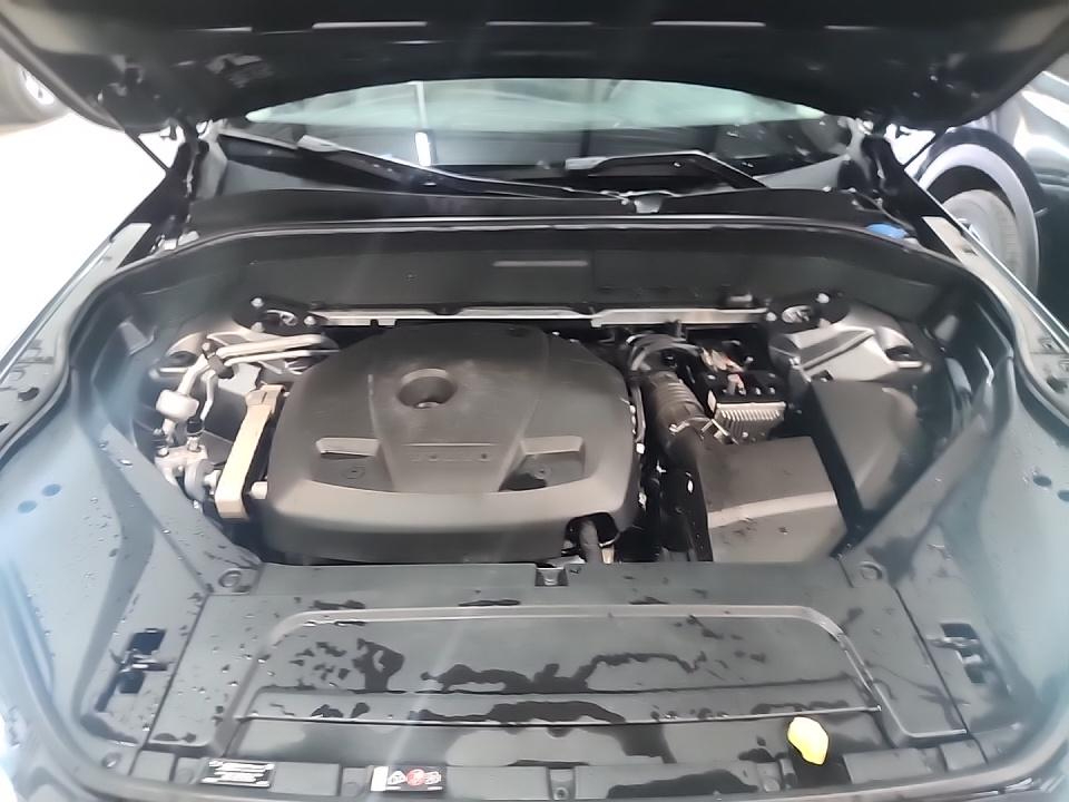 Volvo XC90 T6 AWD 7-Passenger Momentum 2018