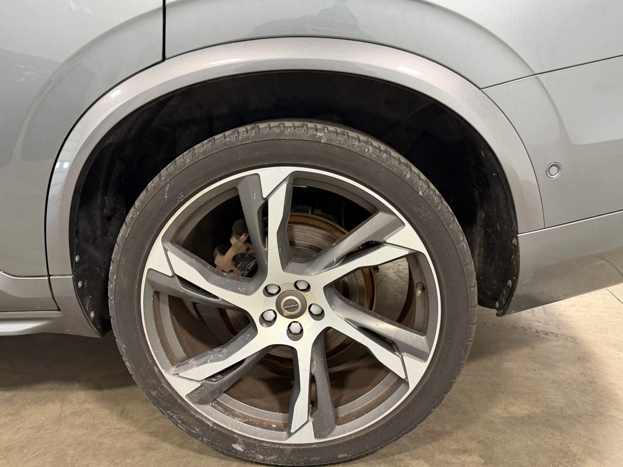 Volvo XC90 T6 AWD 7-Passenger Momentum 2018