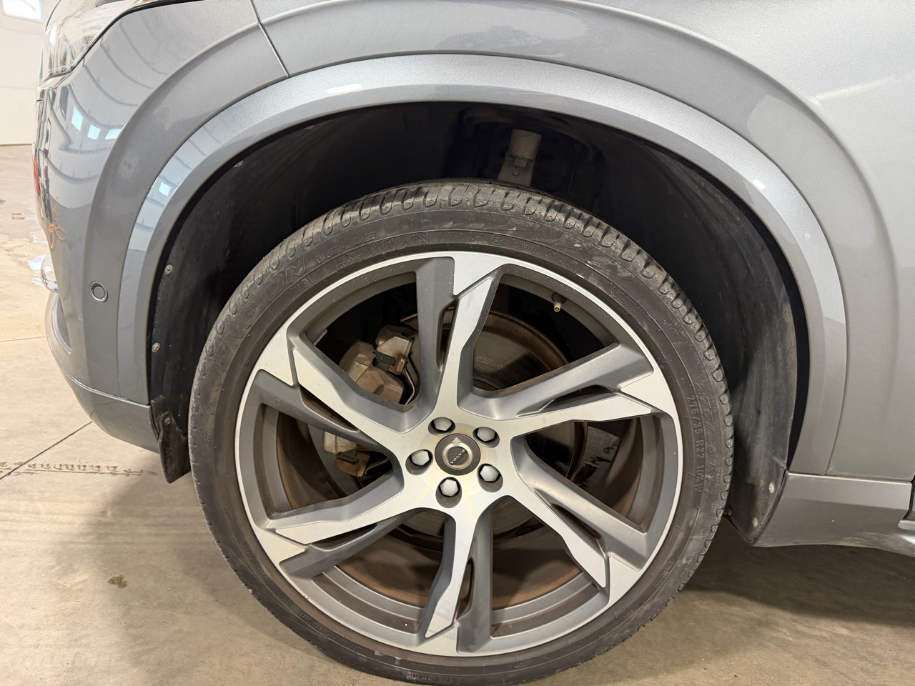 Volvo XC90 T6 AWD 7-Passenger Momentum 2018