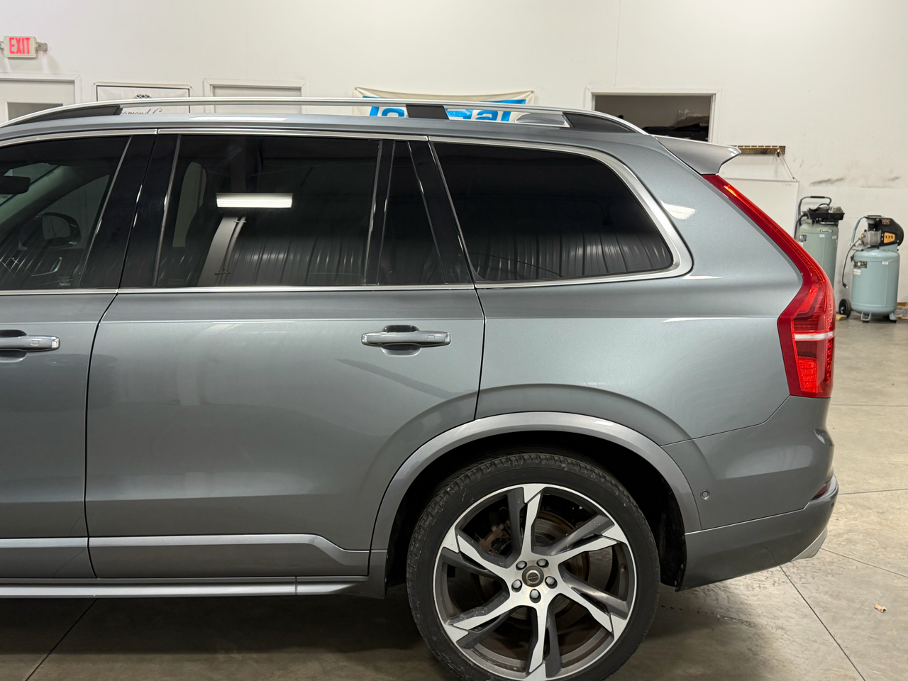 Volvo XC90 T6 AWD 7-Passenger Momentum 2018