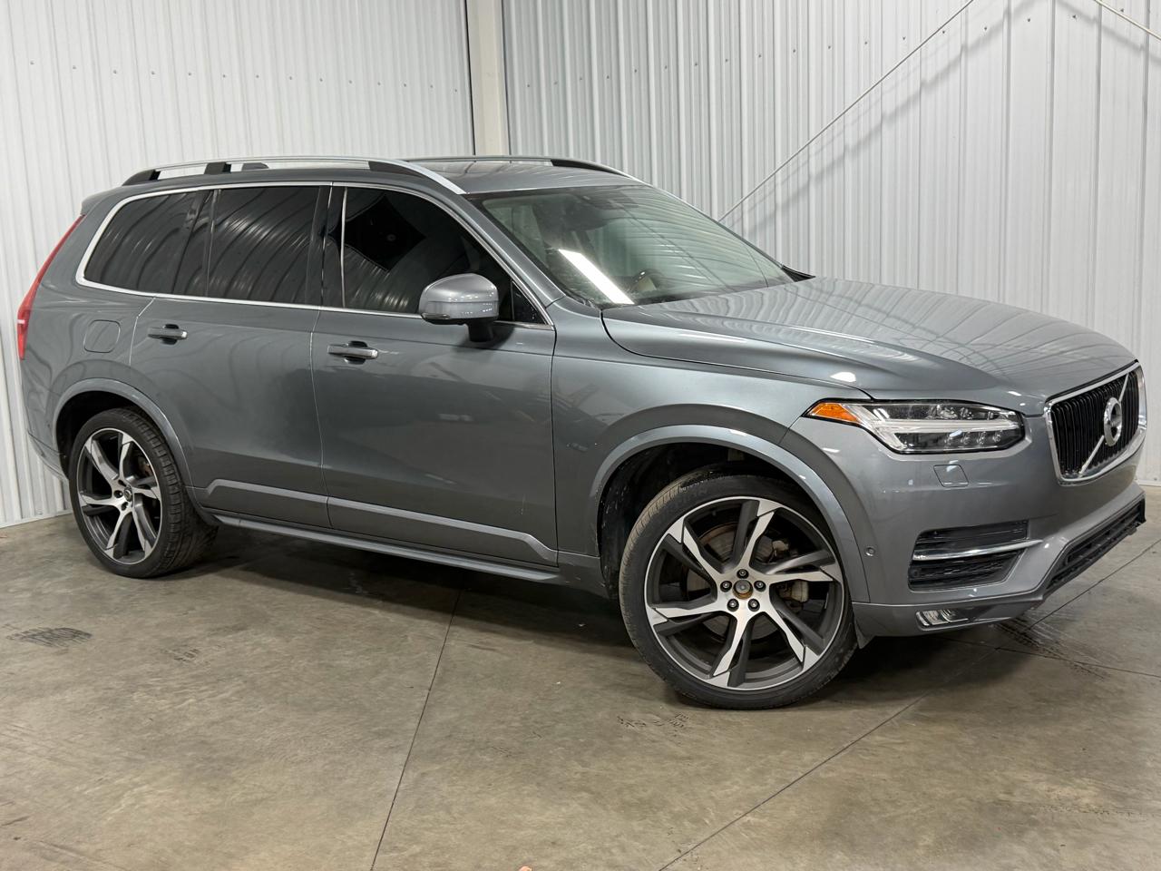 Volvo XC90 T6 AWD 7-Passenger Momentum 2018