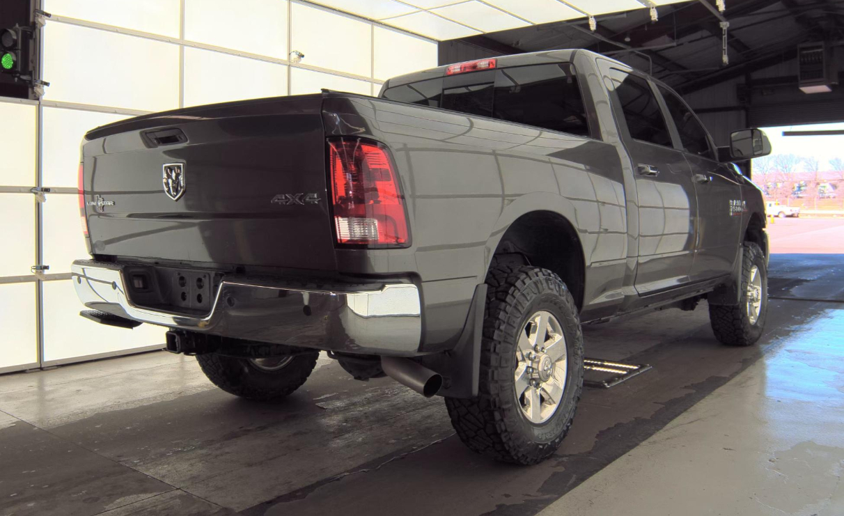 RAM 2500 4WD Crew Cab 149" Lone Star 2015