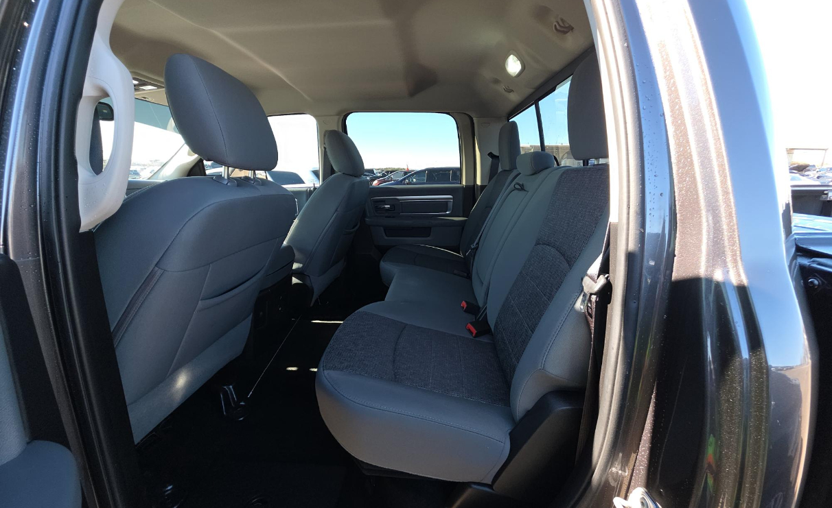 RAM 2500 4WD Crew Cab 149" Lone Star 2015