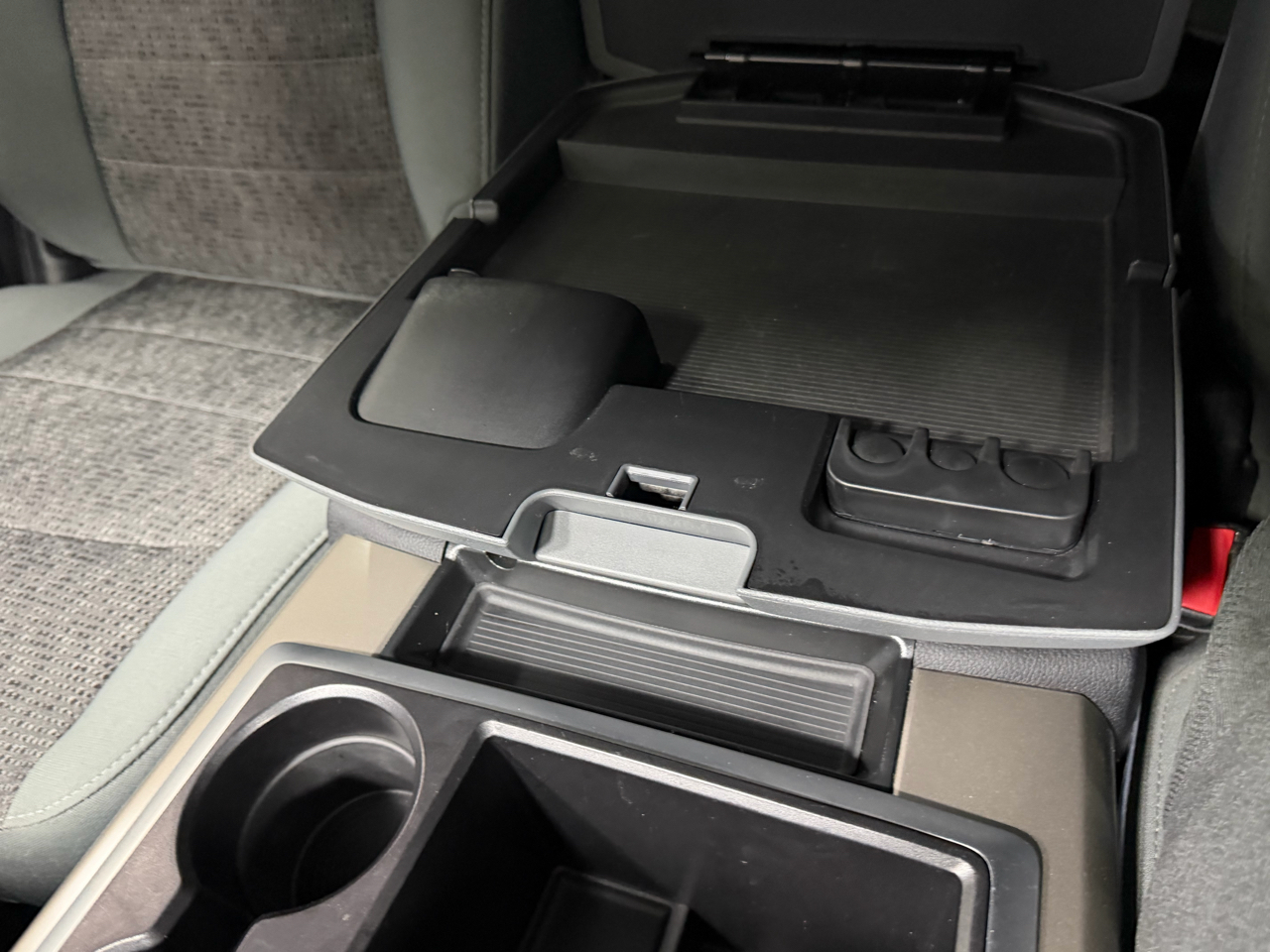 RAM 2500 4WD Crew Cab 149" Lone Star 2015