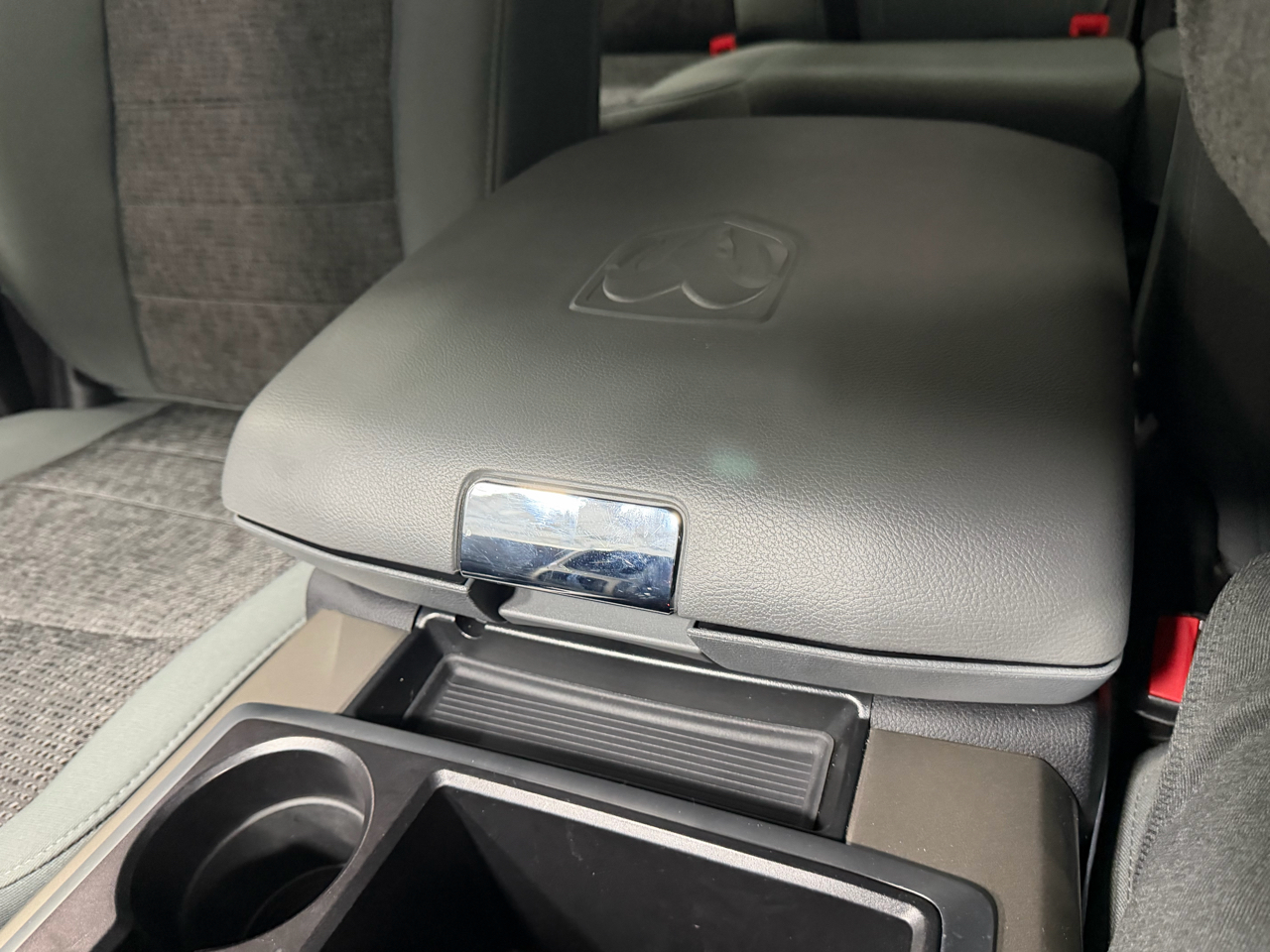 RAM 2500 4WD Crew Cab 149" Lone Star 2015