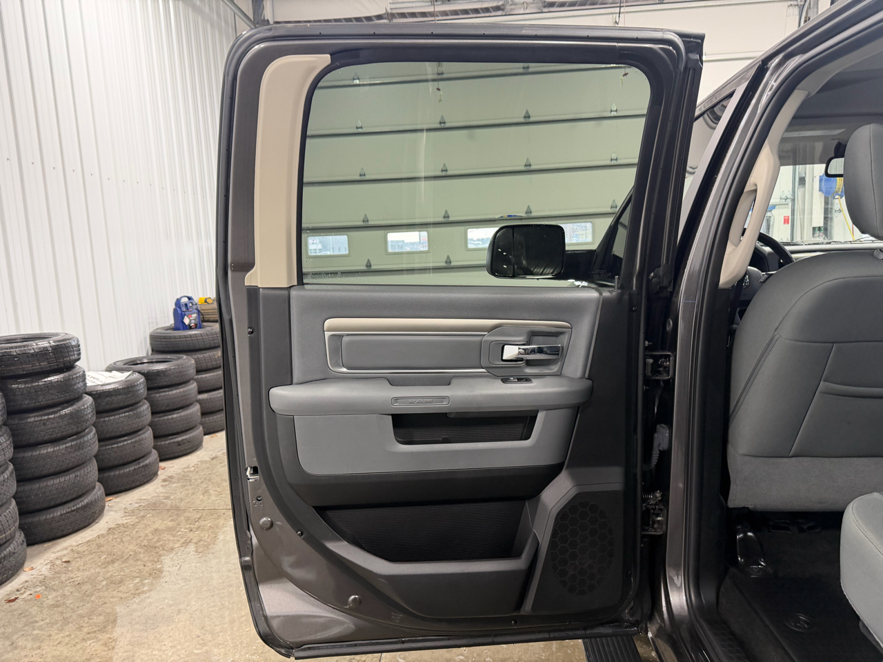 RAM 2500 4WD Crew Cab 149" Lone Star 2015