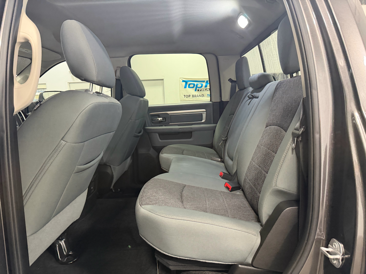 RAM 2500 4WD Crew Cab 149" Lone Star 2015