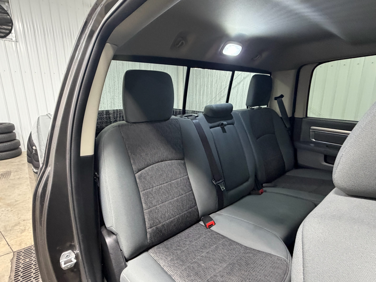 RAM 2500 4WD Crew Cab 149" Lone Star 2015