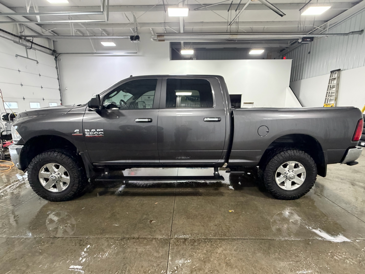RAM 2500 4WD Crew Cab 149" Lone Star 2015