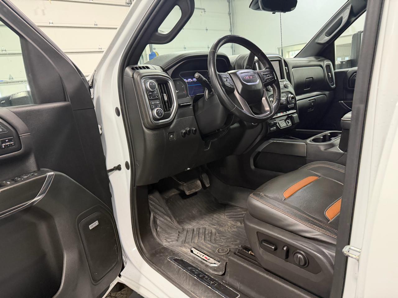 GMC Sierra 3500HD 4WD Crew Cab 159" AT4 2020