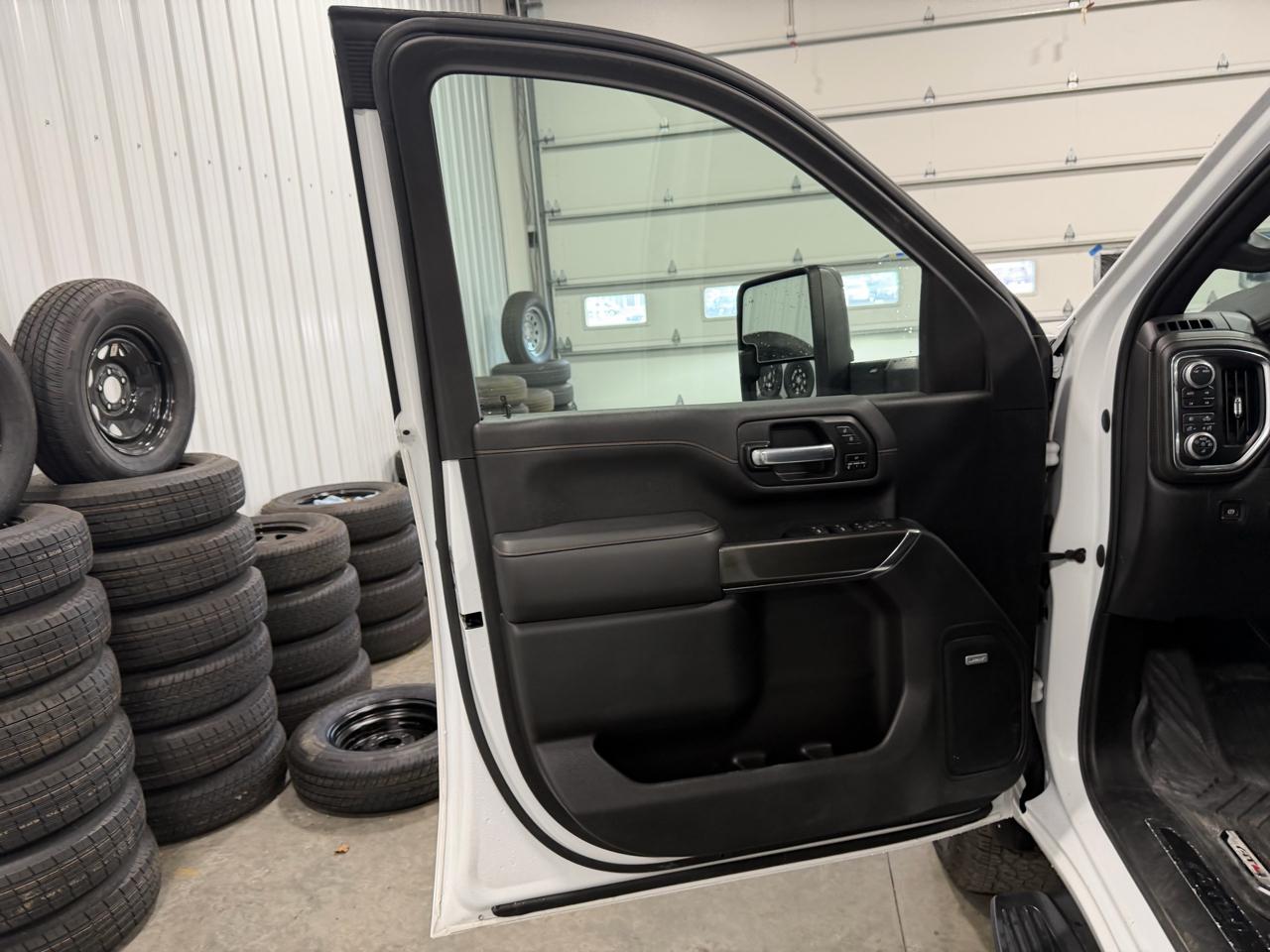 GMC Sierra 3500HD 4WD Crew Cab 159" AT4 2020