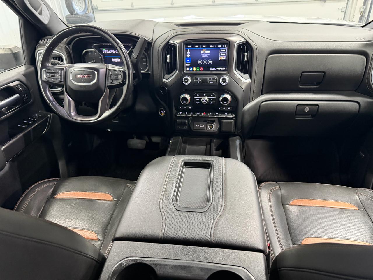 GMC Sierra 3500HD 4WD Crew Cab 159" AT4 2020