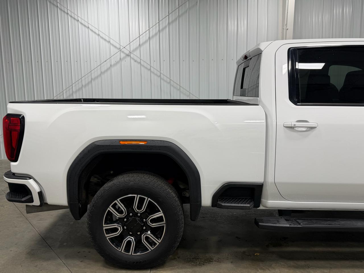 GMC Sierra 3500HD 4WD Crew Cab 159" AT4 2020